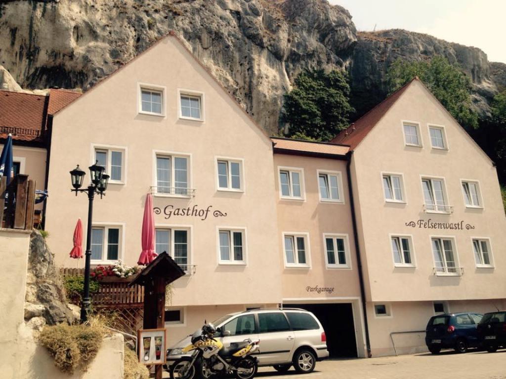 Gasthaus Felsenwastl Essing Exteriér fotografie